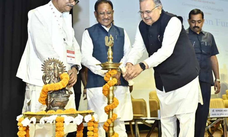 सतत् सीखने से ही जनप्रतिनिधियों की भूमिका होगी प्रभावी: मुख्यमंत्री साय सतत् सीखने से ही जनप्रतिनिधियों की भूमिका होगी प्रभावी: मुख्यमंत्री साय