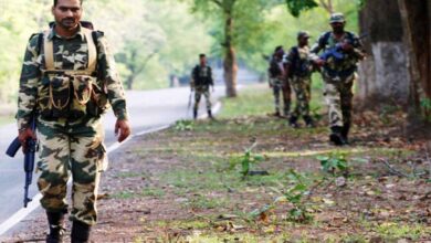 छत्तीसगढ़ में जवानों ने नक्सलियों को एक बार फिर घेरा, दंतेवाड़ा – बीजापुर के बॉर्डर पर चल रही मुठभेड़