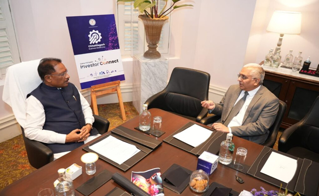Gokaldas Exports का छत्तीसगढ़ में निवेश प्रस्ताव, टेक्सटाइल उद्योग को मिलेगी नई रफ्तार Gokaldas Exports का छत्तीसगढ़ में निवेश प्रस्ताव, टेक्सटाइल उद्योग को मिलेगी नई रफ्तार