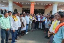 जातीय भेदभाव के खिलाफ उठी आवाज
