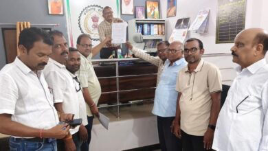 सामुदायिक भवन के आवंटन पर विवाद तेज