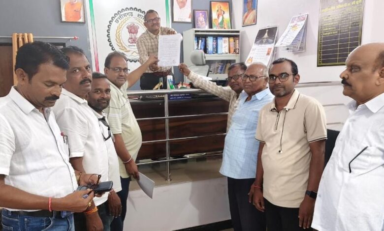 सामुदायिक भवन के आवंटन पर विवाद तेज सामुदायिक भवन के आवंटन पर विवाद तेज