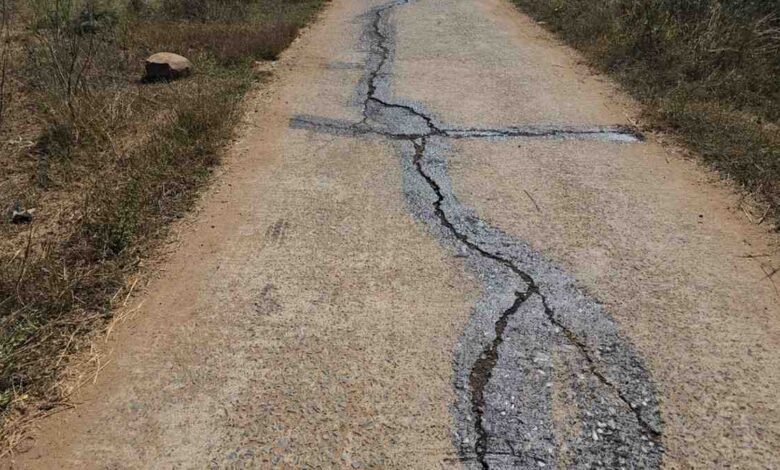 उसूर–पेरमपल्ली सड़क के मेंटेनेंस कार्य पर उठे सवाल उसूर–पेरमपल्ली सड़क के मेंटेनेंस कार्य पर उठे सवाल