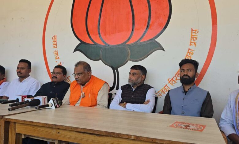 समूचे छत्तीसगढ़ व बस्तर के विकास में उड़ान के लिए बजट : श्रीनिवास राव मद्दी समूचे छत्तीसगढ़ व बस्तर के विकास में उड़ान के लिए बजट : श्रीनिवास राव मद्दी