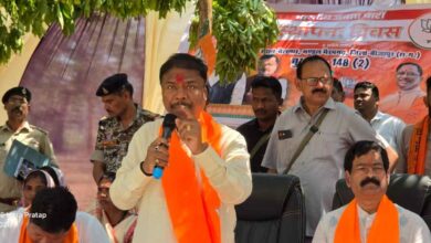 भाजपा का 47वां स्थापना दिवस बेलनार में मनाया गया, वन मंत्री केदार कश्यप ने किया ध्वजारोहण