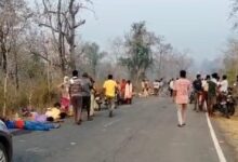 मजदूरों से भरी पिकअप पलटी, 40 घायल; 13 की हालत गंभीर, हायर सेंटर रेफर